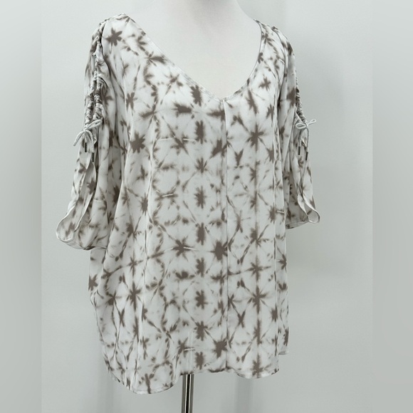 Juicy Couture Tops - Juicy Couture Cold Shoulder Top-Size Large